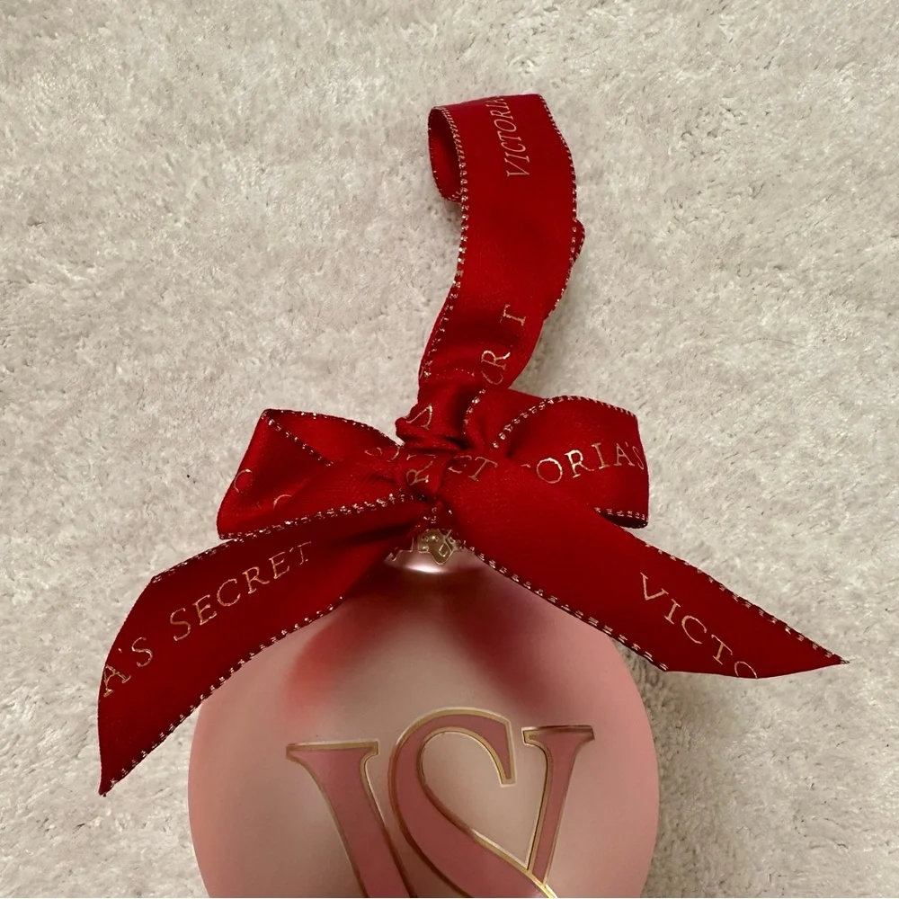 Victoria's Secret Limited Edition Collectable Christmas Victoria Ornament